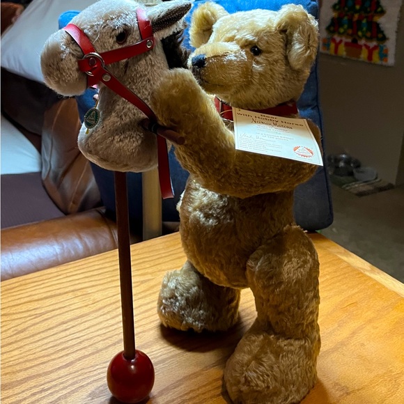 HERMANN BEAR W/ HOBBY HORSE,92 of 100 LIMITED EDITION NEIMAN MARCUS EXCLUSIVE - Picture 4 of 16
